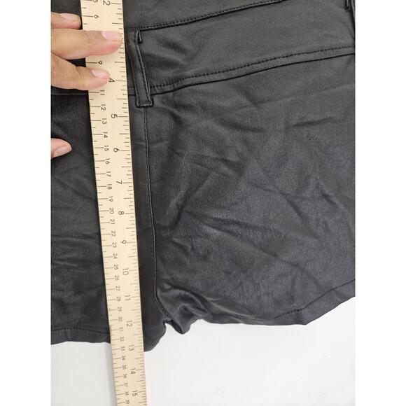Ramisu Collection Faux Leather High Waist Moto Goth Short Size M Women's Black - Picture 4 of 6